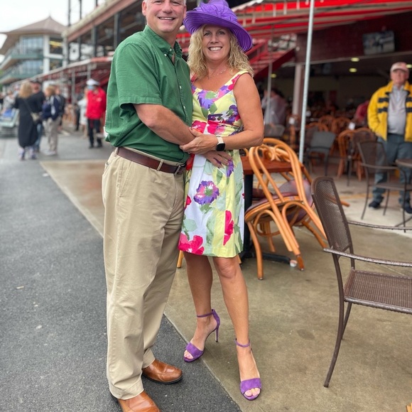 Beautiful dress by RALPH LAUREN. Hat and size 8 shoes listed separately - Picture 2 of 10